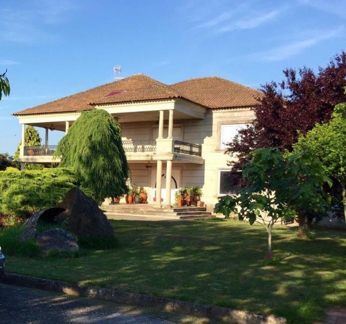 Villa Las Camelias Vilanova de Arousa Exterior foto